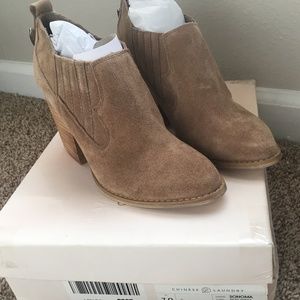 NWOT Taupe Chinese Laundry Suede Ankle Boots